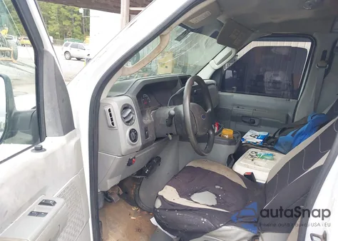 2014 Ford E-250 Commercial z USA, uszkodzony, nr VIN 1FTNS2EW4EDA01130